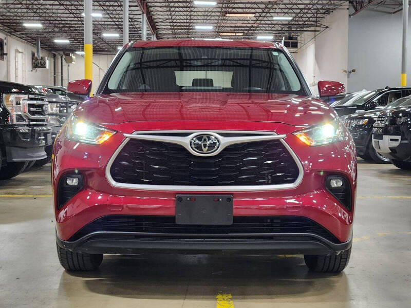 2022 Toyota Highlander LE