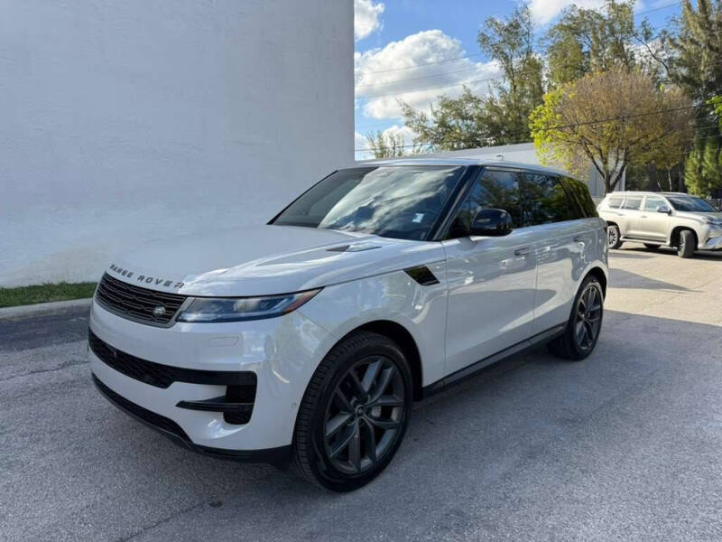 2025 Land Rover Range Rover Sport P360 SE