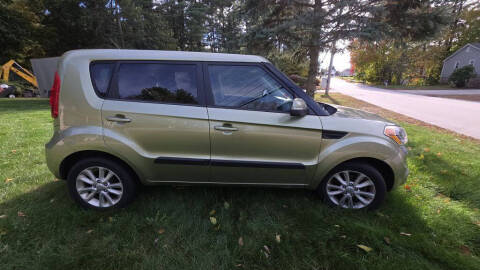 2012 Kia Soul +