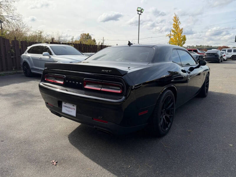 2015 Dodge Challenger SRT Hellcat