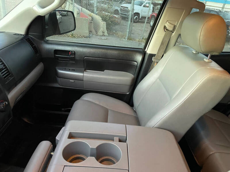 2013 Toyota Tundra Grade