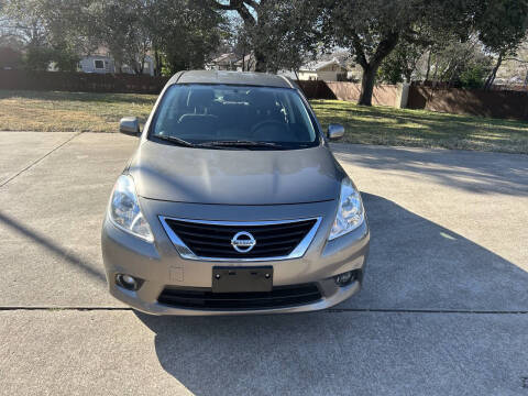 2014 Nissan Versa for sale at GTR Auto Sales LLC in Haltom City TX