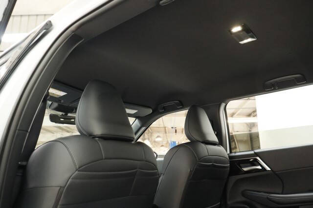 2026 Mitsubishi Outlander LE