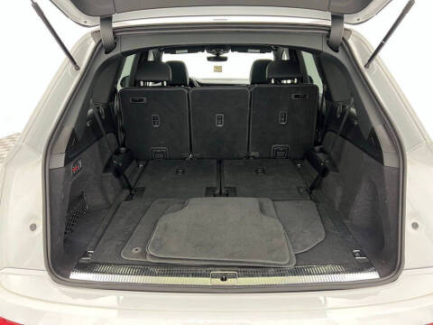 2022 Audi Q7 quattro Premium Plus 55 TFSI