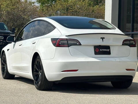2021 Tesla Model 3 Standard Range Plus