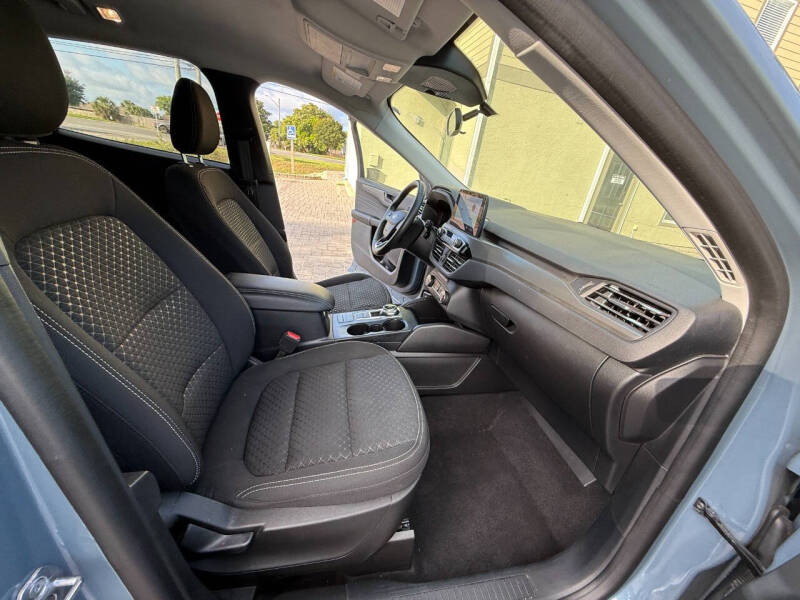 2023 Ford Escape Active