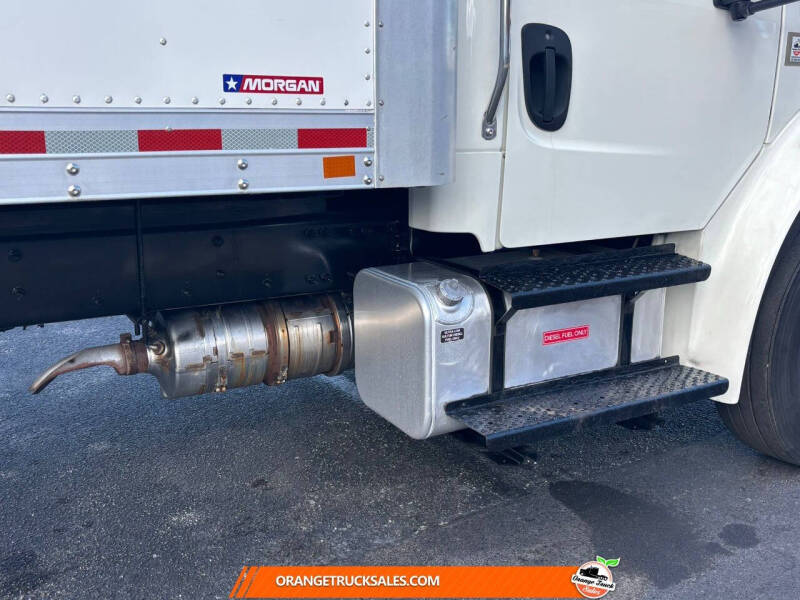 2020 Freightliner M2 106