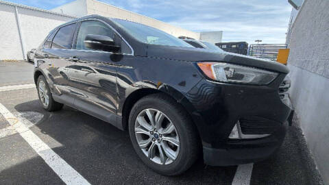 2019 Ford Edge Titanium