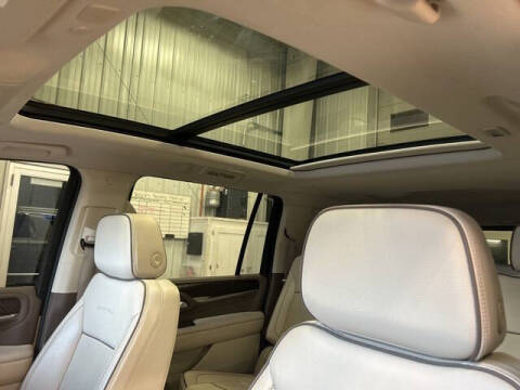 2022 GMC Yukon XL Denali