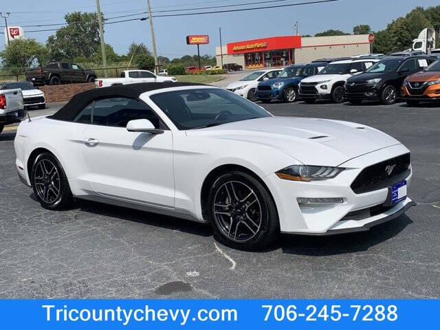 2022 Ford Mustang EcoBoost