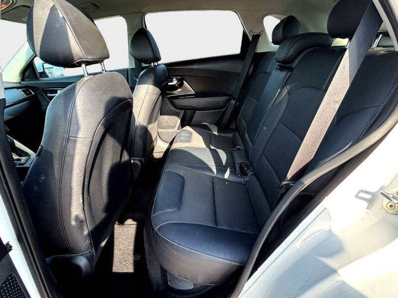 2017 Kia Niro EX