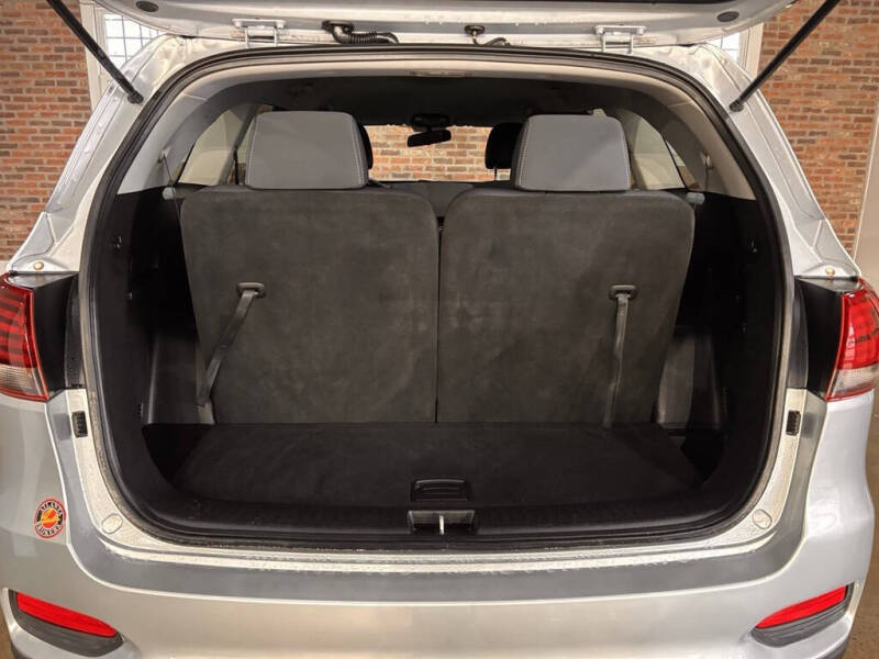 2019 Kia Sorento LX V6