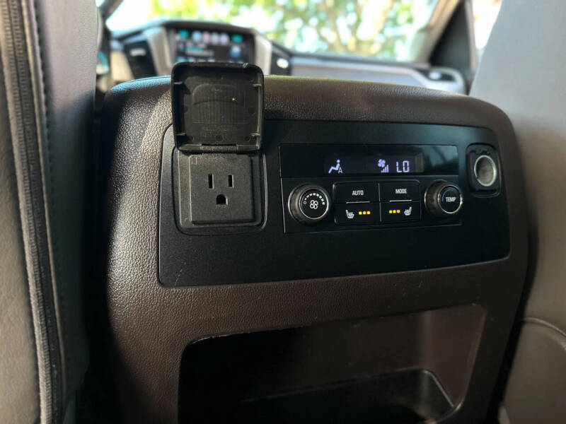 2020 GMC Yukon XL Denali