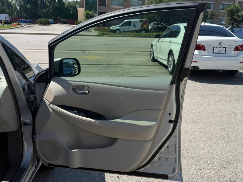 2012 Nissan LEAF