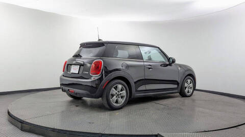2016 MINI Hardtop 2 Door Cooper