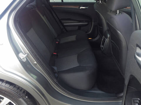 2012 Chrysler 300