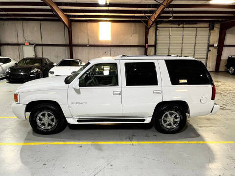 2000 Cadillac Escalade