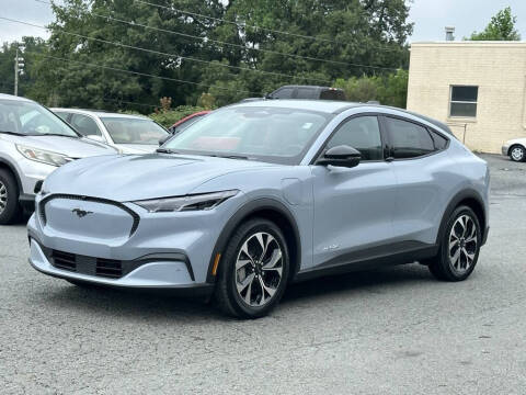 2025 Ford Mustang Mach-E Select