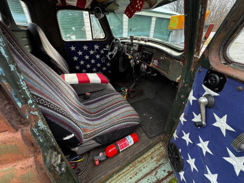 1953 International RE Series