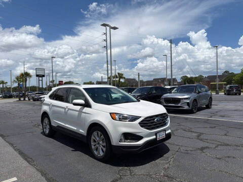 2020 Ford Edge Titanium