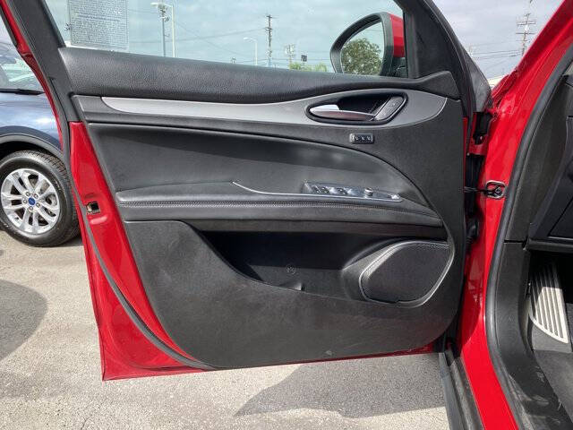 2018 Alfa Romeo Stelvio Sport