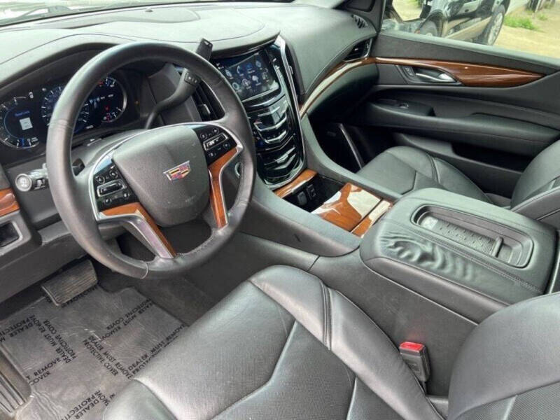 2017 Cadillac Escalade Premium Luxury