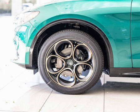 2025 Alfa Romeo Stelvio