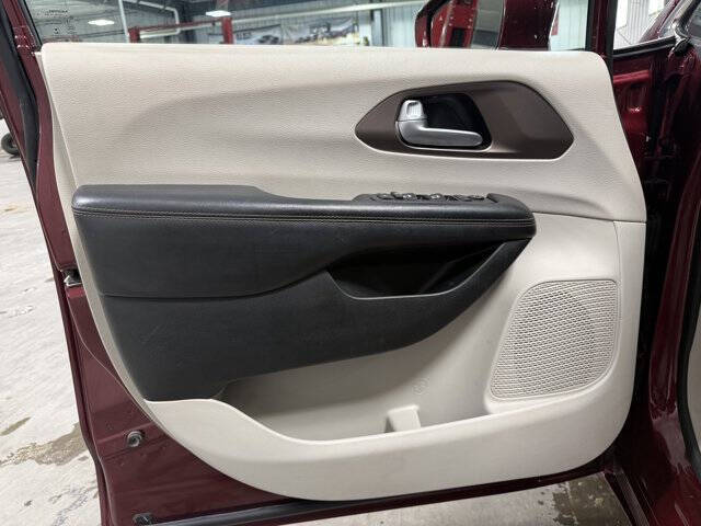 2018 Chrysler Pacifica Touring L Plus