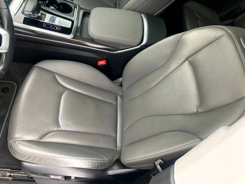 2019 Audi Q8 quattro Prestige 55 TFSI