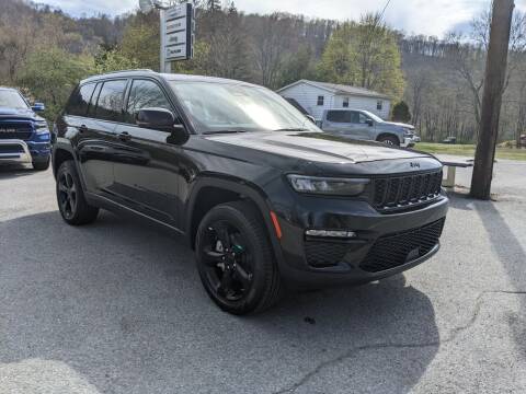 2023 Jeep Grand Cherokee for sale at KUNTZ MOTOR COMPANY INC in Mahaffey PA