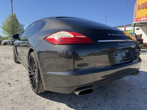 2011 Porsche Panamera 4