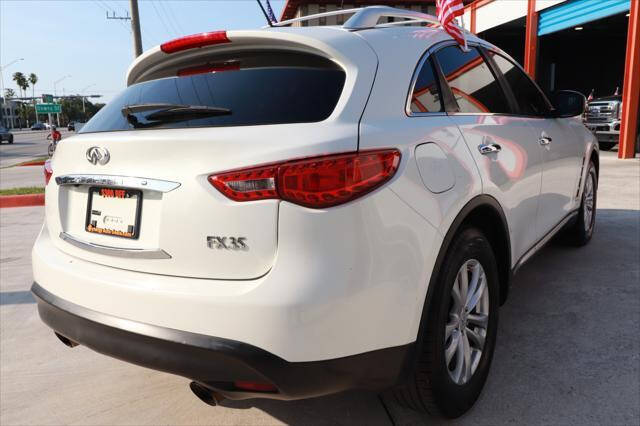 2010 Infiniti FX35  - $9,697