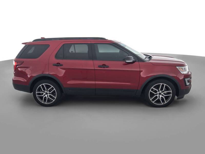2016 Ford Explorer Sport