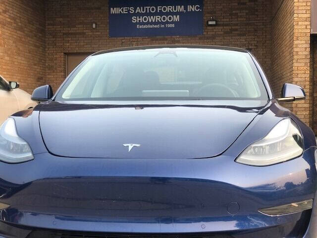 2022 Tesla Model 3 for sale at Mikes Auto Forum in Bensenville IL
