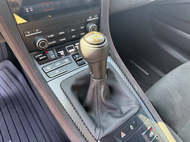 2024 Porsche 718 Boxster Spyder RS