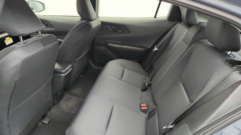 2025 Toyota Prius LE