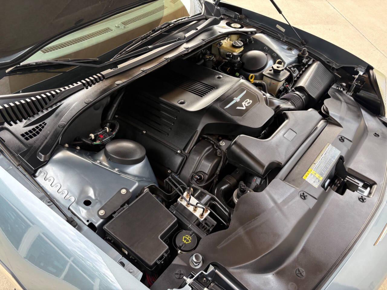 2005 Ford Thunderbird 46