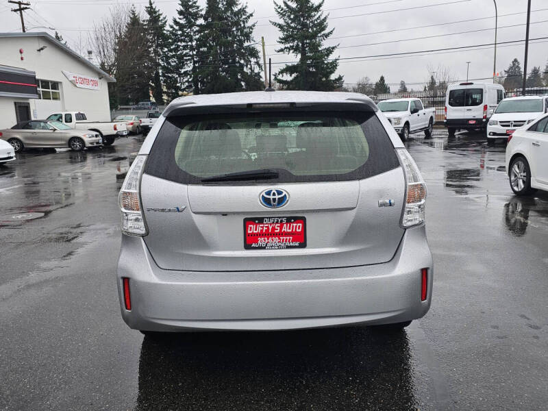 2012 Toyota Prius v Two
