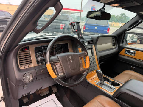 2014 Lincoln Navigator L