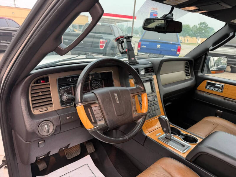 2014 Lincoln Navigator L