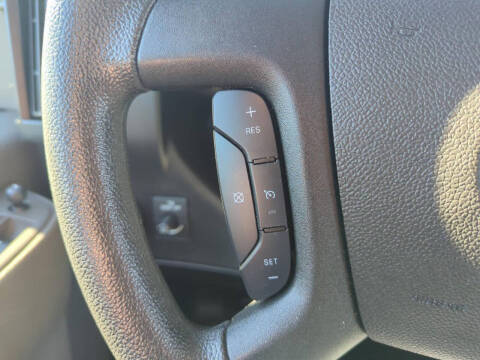 2024 Chevrolet Express 2500