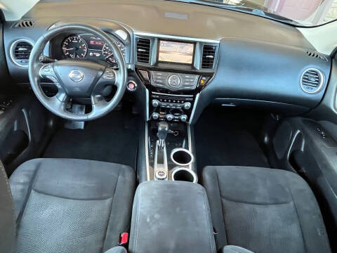 2014 Nissan Pathfinder SV