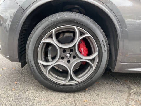 2022 Alfa Romeo Stelvio Ti