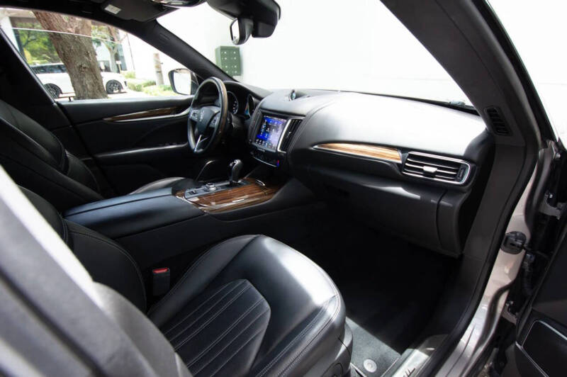 2017 Maserati Levante