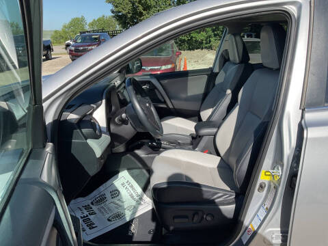 2017 Toyota RAV4 Platinum