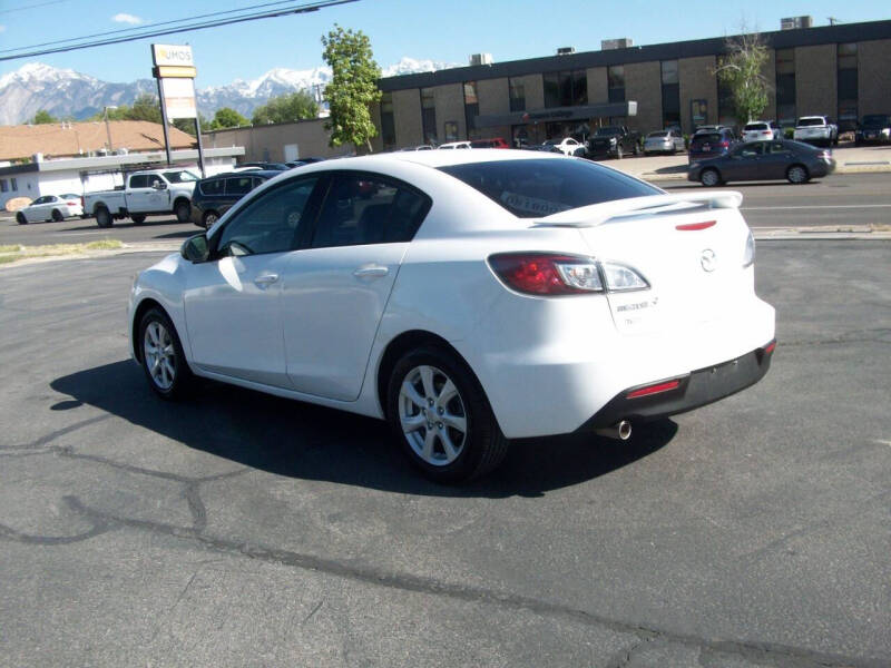 2010 Mazda MAZDA3 i SV