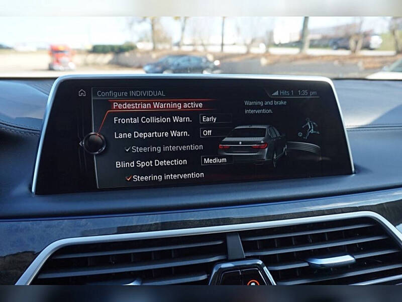 2017 BMW 7 Series 740i