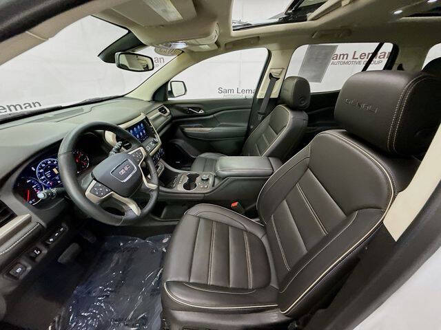 2023 GMC Acadia Denali