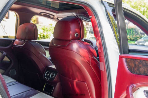 2019 Bentley Bentayga V8