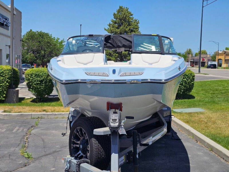 2022 MasterCraft XT24